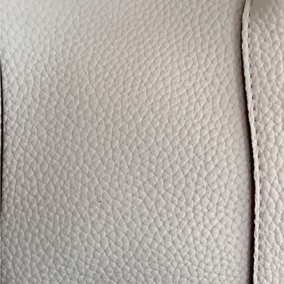 New Elegant White Leather Crossbody Shoulder Tote Bag 32 CM Silver Hardware - Picture 13 of 13